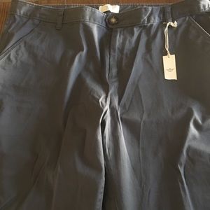 Women’s Dockers pants